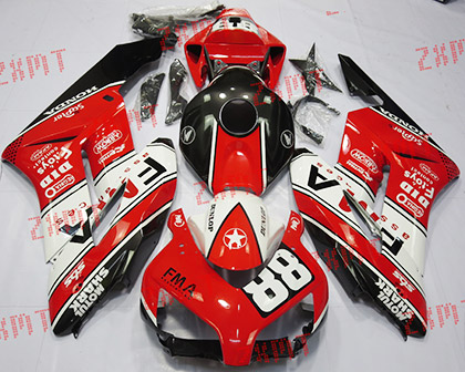 2004-2005 CBR1000RR