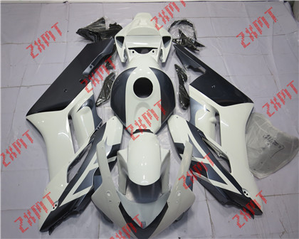 2004-2005 CBR1000RR