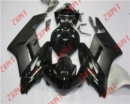2004-2005 CBR1000RR