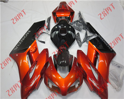 2004-2005 CBR1000RR.