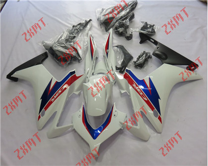 2013  CBR500R